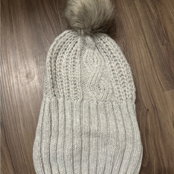 Aerie Knit Beanie with Faux Fur Pom - Picture 3 of 4